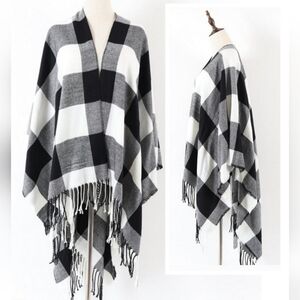 Black & White Buffalo Check Plaid Flannel Shrug Cape Poncho Wrap